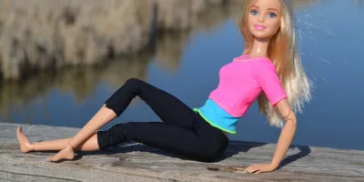 Mattel supera expectativa com americanos voltando a brincar de Barbie