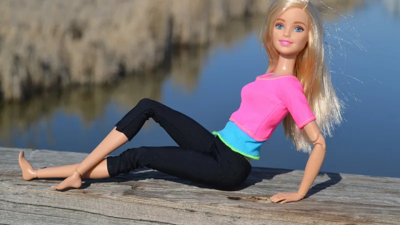 Mattel supera expectativa com americanos voltando a brincar de Barbie