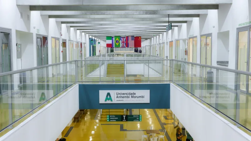 Ser Educacional (SEER3) avalia oferta de terceiro pelos ativos da Laureate