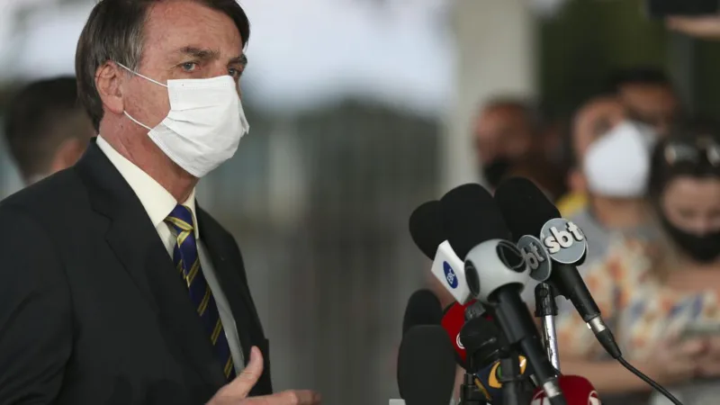 Bolsonaro veta prorrogação de desoneração da folha ao aprovar MP 936