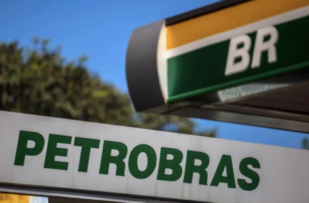 A BR Distribuidora (BRDT3) informou que pagará, em 1º de setembro, R$ 601,65 milhões em proventos.