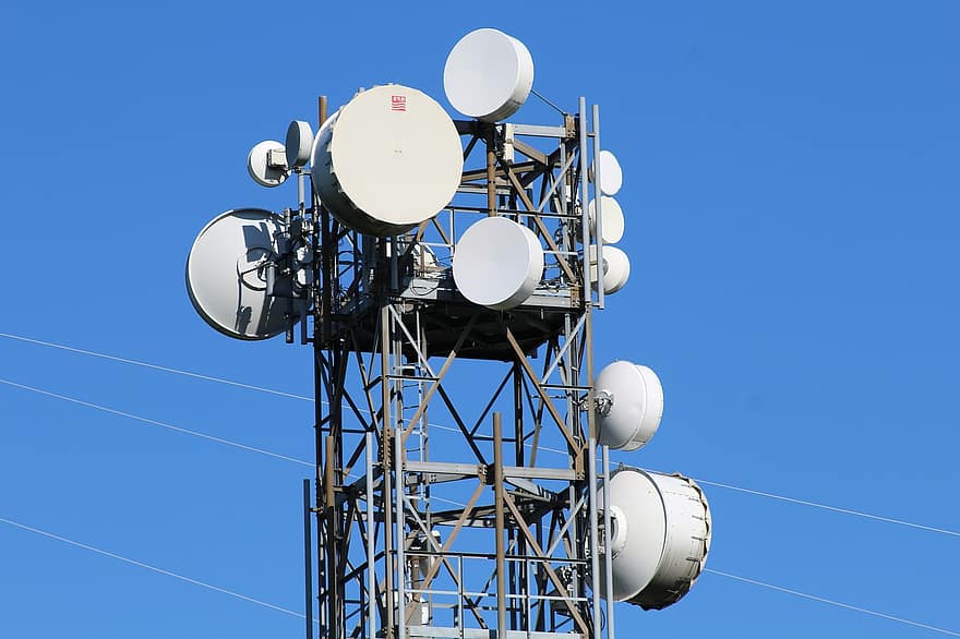 No longo prazo, a agência espera que o setor de telecomunicações se beneficie de fundamentos positivos