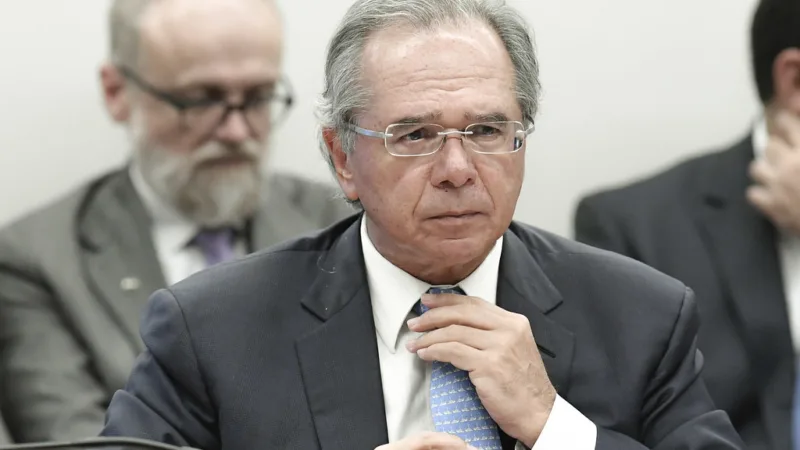 Guedes: governo trabalhará “da mesma forma” se houver 2ª onda de covid-19