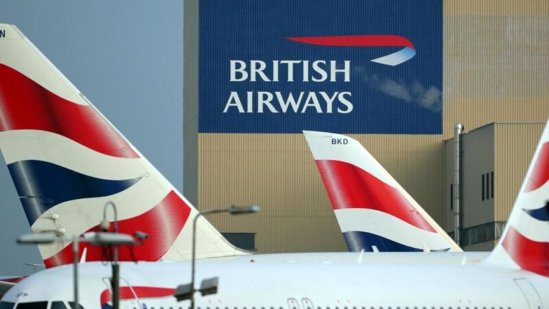British Airways cortará salários para conter demissões em meio à crise
