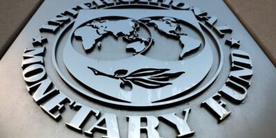 Argentina negocia com FMI para quitar dívida de US$ 44 bi