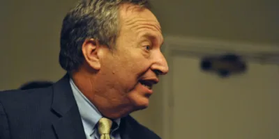 Larry Summers expressa pessimismo sobre a economia global