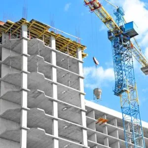 Cyrela fixa preço por ação de IPO da Cury em R$ 9,35
