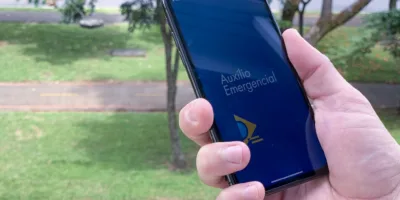 Coronavoucher: Caixa paga R$ 1,5 bilhão para nascidos em maio