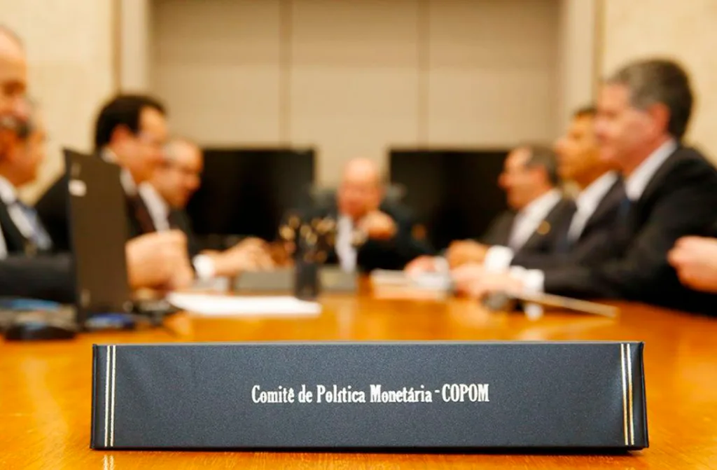 Copom diz que há pouco espaço para estímulos monetários.