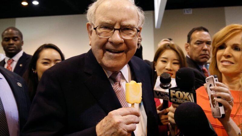 Berkshire Hathaway, de Warren Buffett, realiza investimentos no Japão