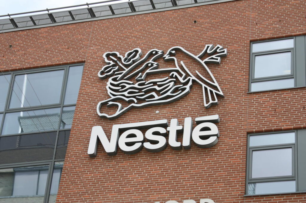 A Nestlé irá investir recursos para inauguração de novas linhas de produção e modernização de fábricas