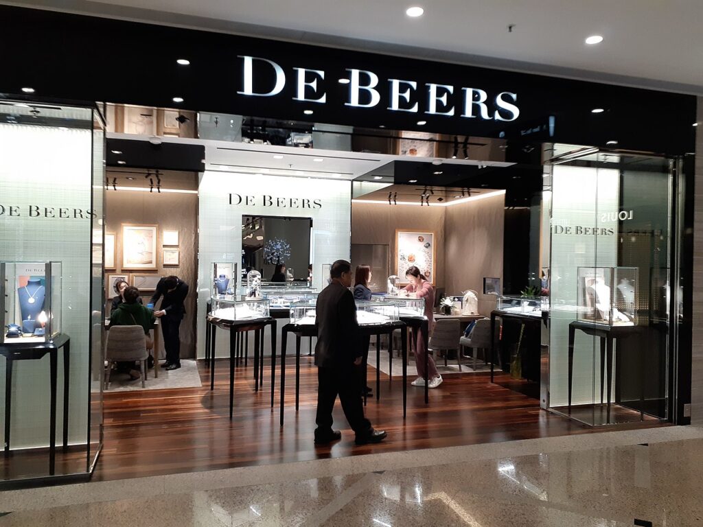 A De Beers reduziu o preço de diamantes com o colapso do mercado por conta da pandemia