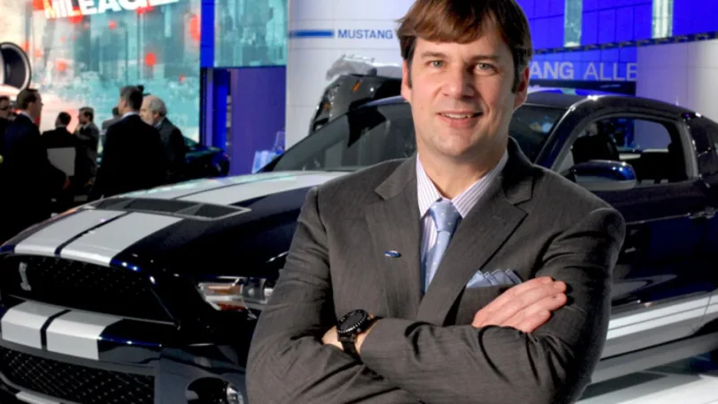 Jim Farley substitui Jim Hackett na presidência da Ford