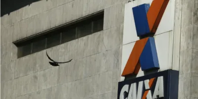 Caixa aumenta suspensão no pagamento de dívidas