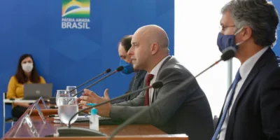 Governo prevê queda do PIB de 8% a 10% no 2º trimestre