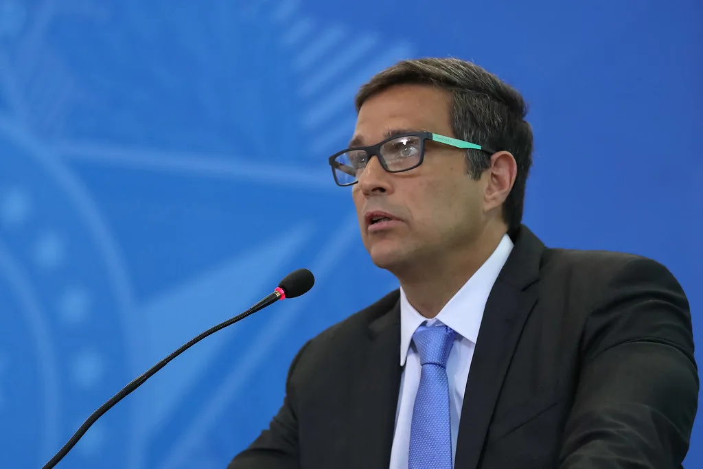Cármen Lúcia deu 48 horas para o Banco Central prestar esclarecimentos sobre nota de R$ 200