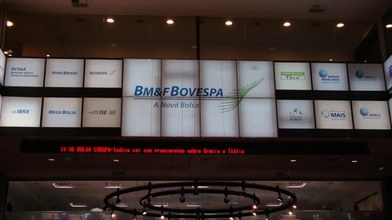 Ibovespa fecha em alta de 1,51%, sendo cotado a 102.142,930 pontos