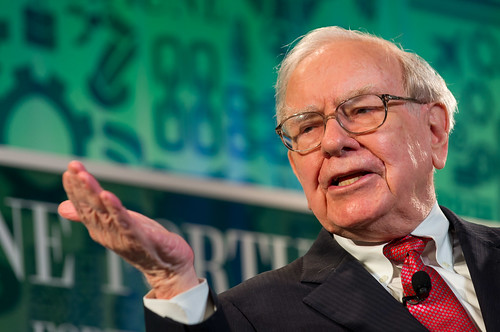 Warren Buffett entra no mercado de ouro, que uma vez zombou