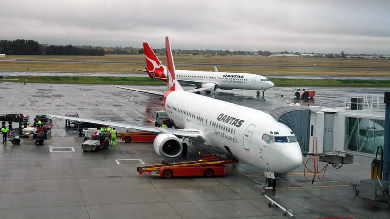 Voos internacionais não serão retomados até meados de 2021, diz Qantas
