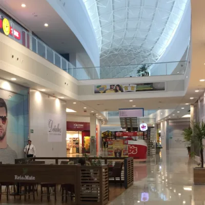 Aliansce Sonae (ALSO3) reabre Franca Shopping e opera em 100%