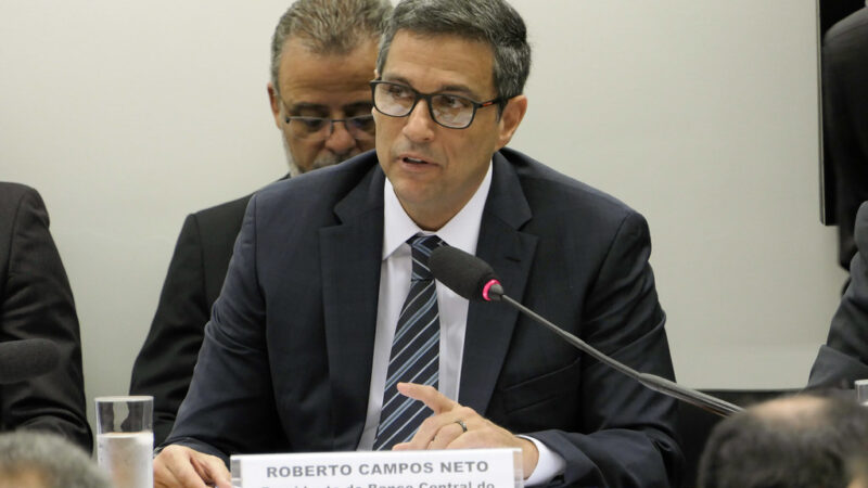 Campos Neto: desequilíbrio fiscal pode trazer “situação antiga” de volta