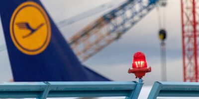 Trabalhadores de cabine da Lufthansa chegam a acordo sobre cortes