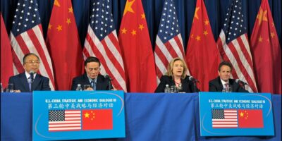 Guerra comercial: EUA e China confirmam compromisso com acordo