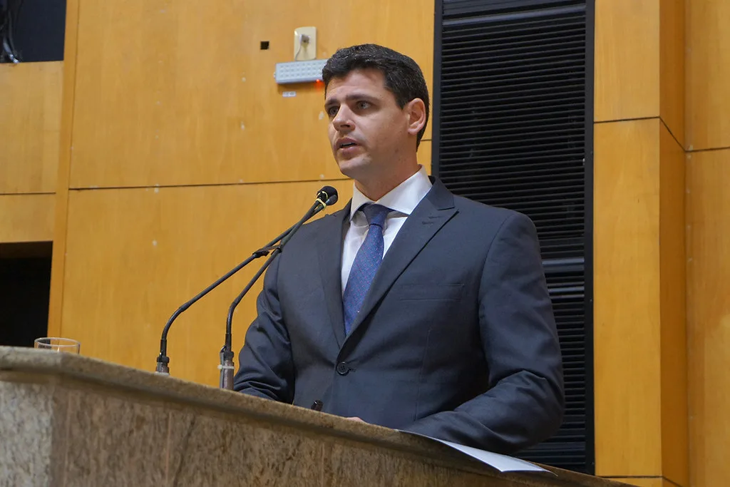 Funchal indicou restrições na liquidez do Tesouro Nacional