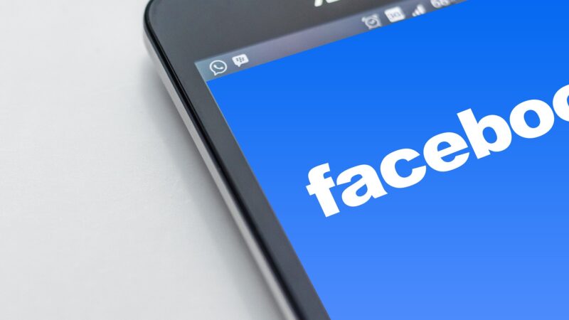 Facebook e TSE fazem acordo para combater desinformação em eleições