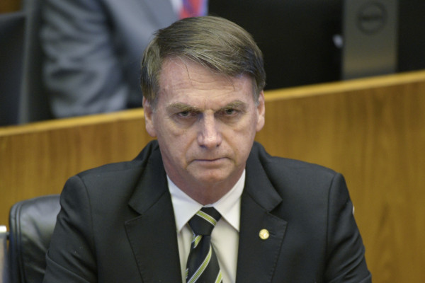 O presidente Jair Bolsonaro reconheceu que a recuperação da atividade econômica no Brasil não será rápida