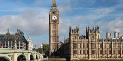 Recuperação econômica lenta preocupa Banco Central da Inglaterra