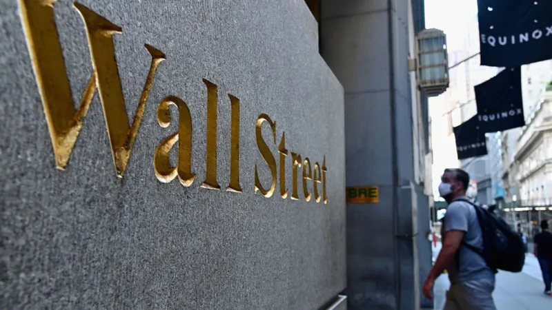 Dow Jones cai 2,5%, acentuando a queda das últimas semanas