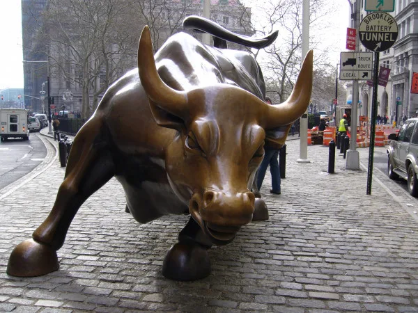 S&P 500: Confira as 5 ações que mais valorizaram em agosto