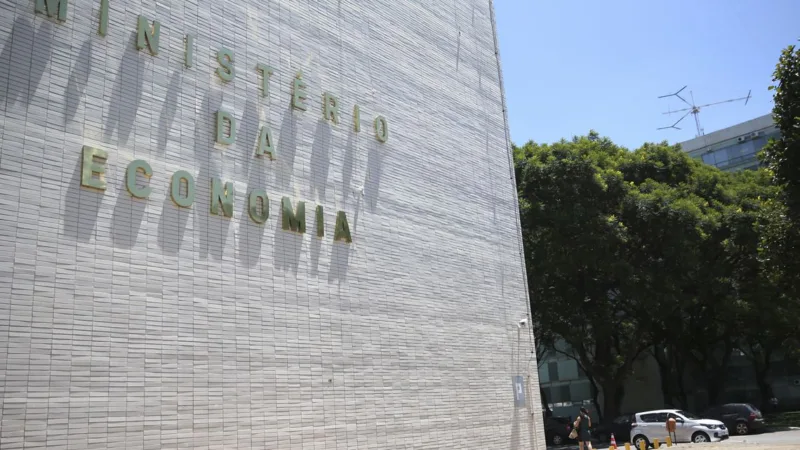Coronavírus: Diário Oficial divulga setores mais impactados pela pandemia