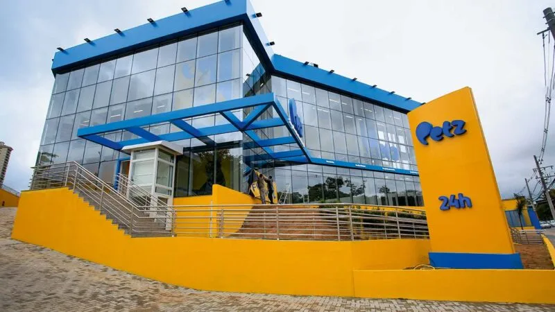 Petz (PETZ3): define preço por ação a R$ 13,75 para IPO, diz jornal