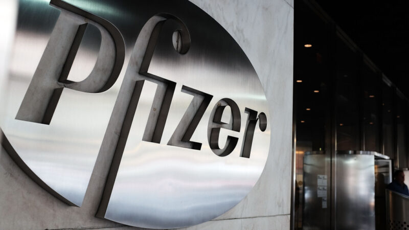 Pfizer recebe autorização para ampliar estudos da vacina no Brasil