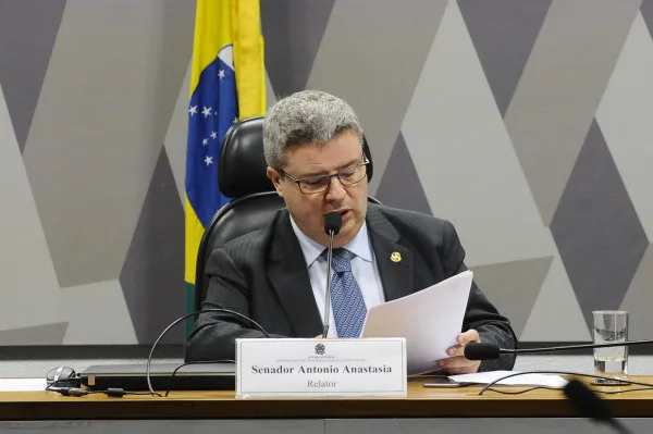 Reforma administrativa é carta de alforria para setor público, diz Anastasia