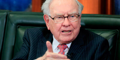 Warren Buffett vende nova grande fatia do Wells Fargo