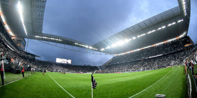 Hypera (HYPE3) fecha acordo por naming rights do estádio do Corinthians