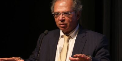 Paulo Guedes afirma que pode desistir de imposto sobre transações digitais