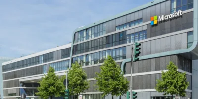 Microsoft registra alta de 12% em vendas no primeiro trimestre do ano fiscal