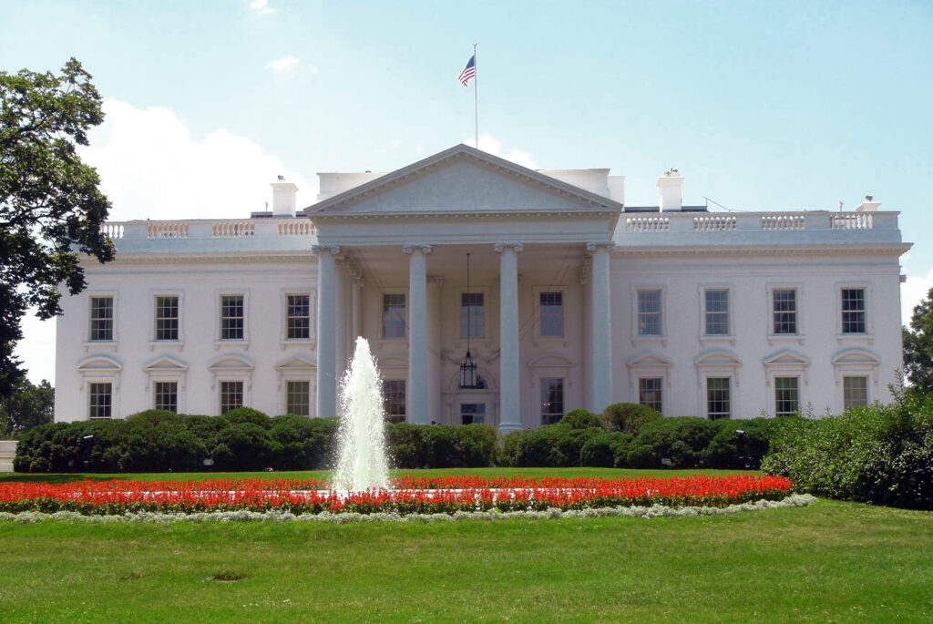 EUA: Casa Branca prepara nova proposta de estímulo de US$ 1,8 trilhão