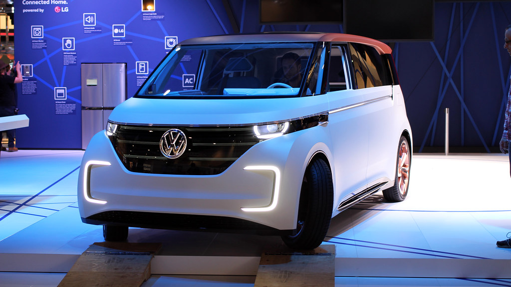 Os automóveis elétricos estão conquistando relevância maior no mercado, diz vice-presidente da Volkswagen
