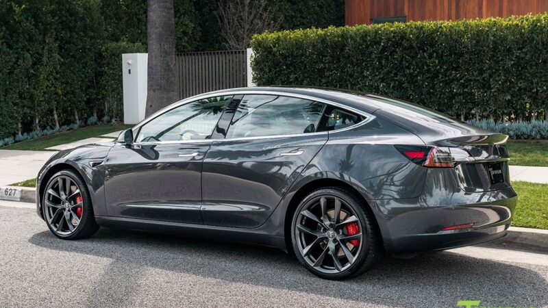 Tesla: entregas do 3T20 crescem 44% e atingem novo recorde