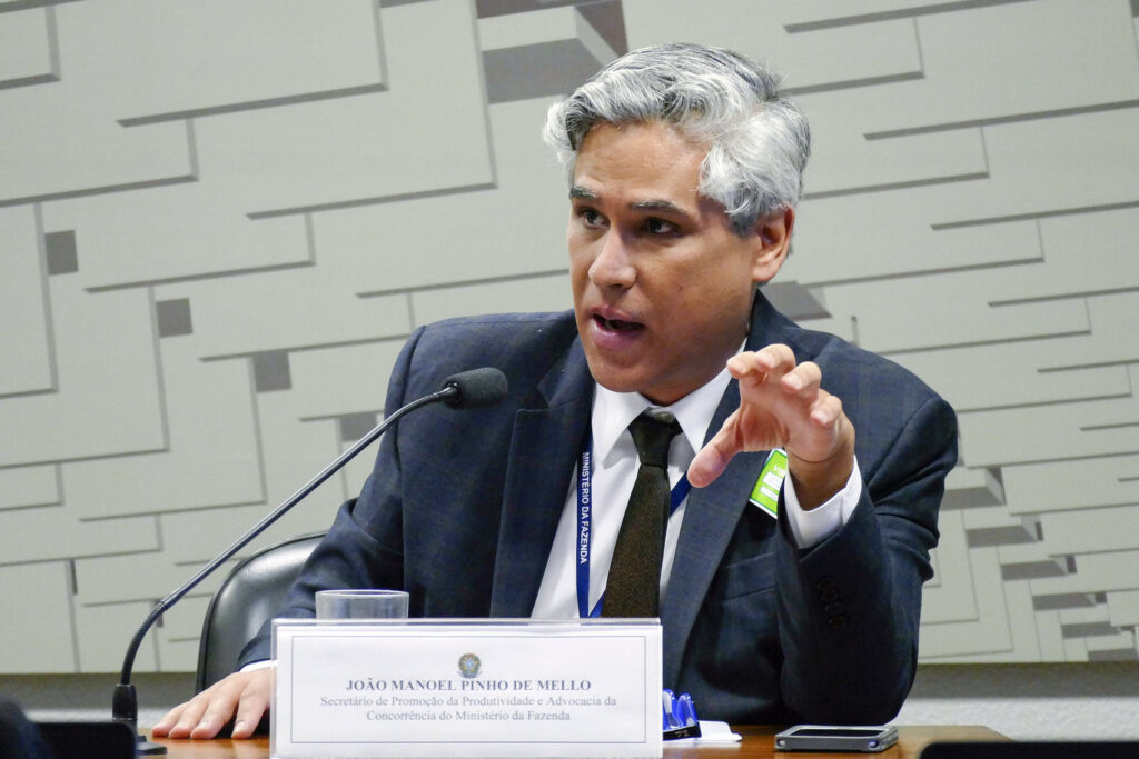 Segundo o diretor do BC João Manoel Pinho de Mello, a autoridade monetária está avaliando a implementação do Pix no exterior.