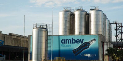 Ambev (ABEV3): mesmo com alta nos volumes de cerveja, ação cai 3,6%