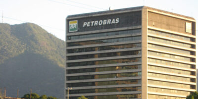 Petrobras (PETR4) reajusta preços de gás natural para distribuidoras