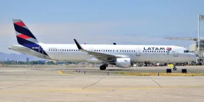 Latam é condenada a pagar R$ 500 mil por dispensa abusiva