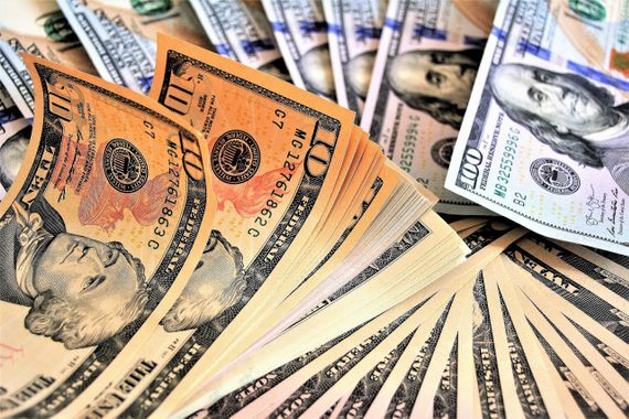 Dólar encerra em alta de 0,28%, cotado em R$ 5,3352
