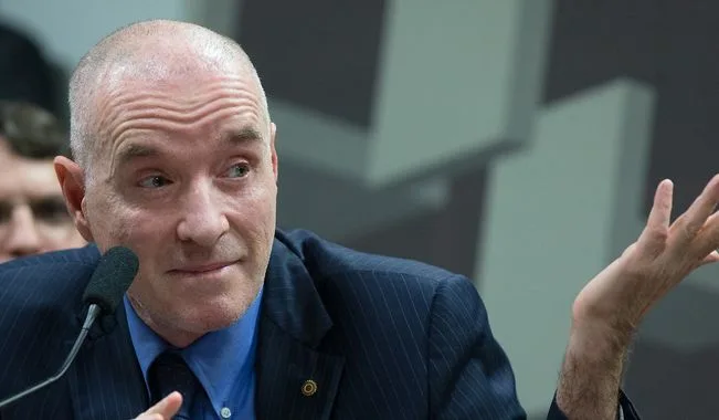 Eike Batista busca recomprar Porto do Açu, diz jornal